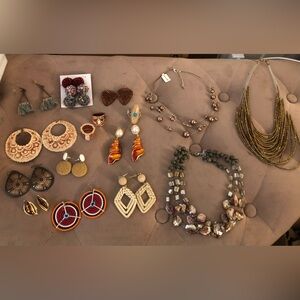 18pc Jewelry Bundle